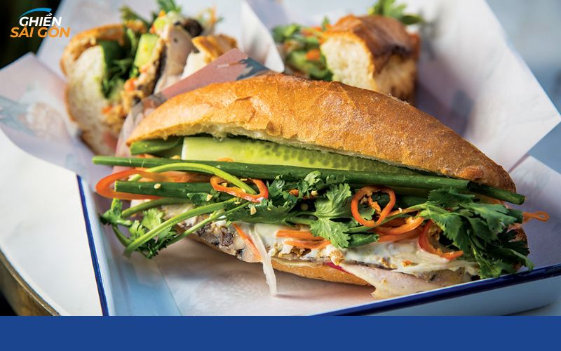 Ổ bánh mì Hồng Ngọc chuẩn vị Sài Gòn