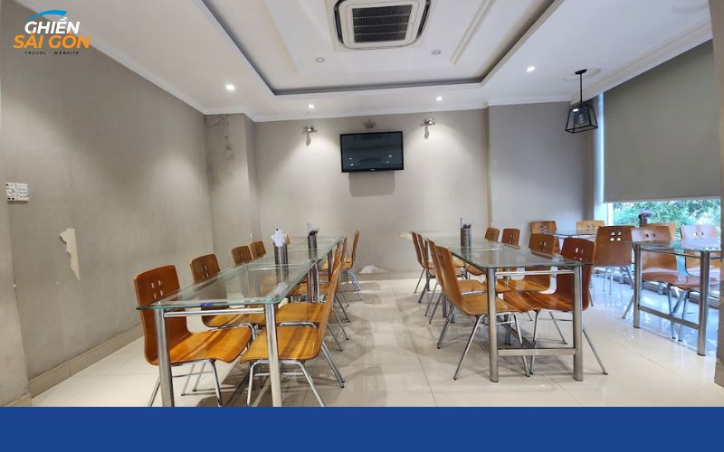 Không gian quán Cơm Tấm Kiều Giang Song Hành, Quận 2