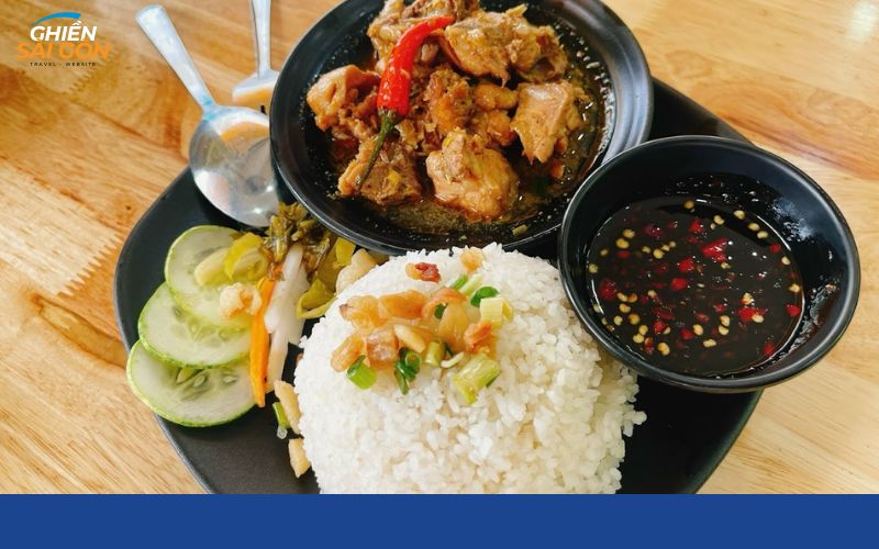 Cơm tấm Bà Hai Tân Bình