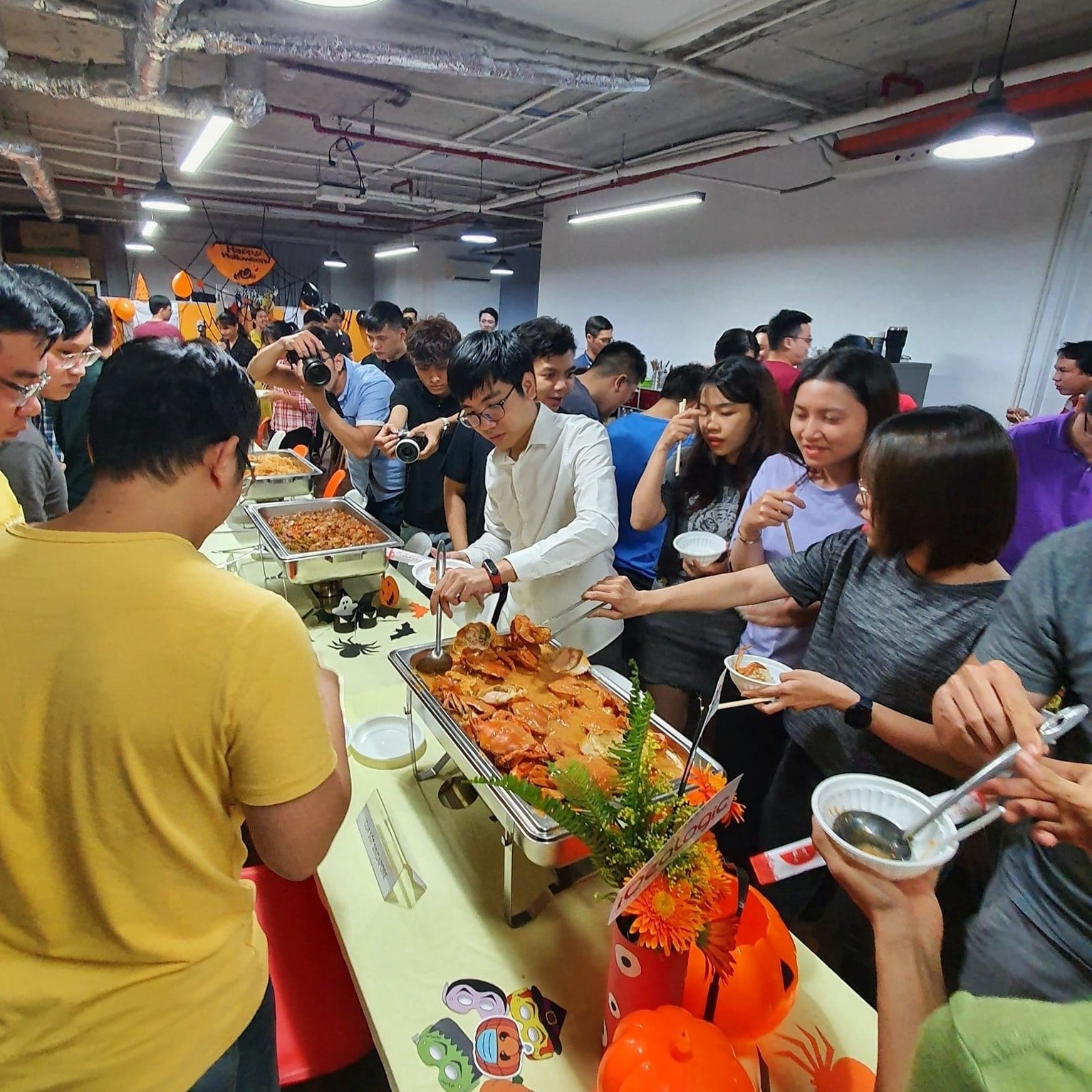 Quán lẩu cua đồng Đất Mũi