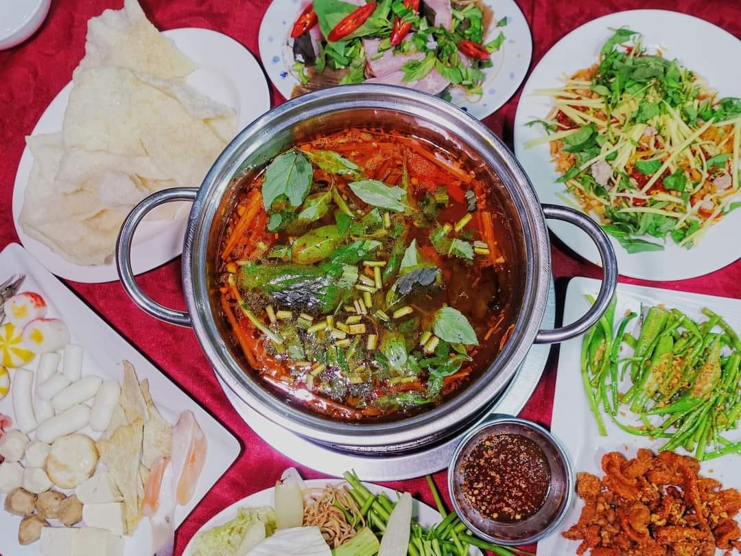 Quán lẩu cua đồng Ngô Đồng