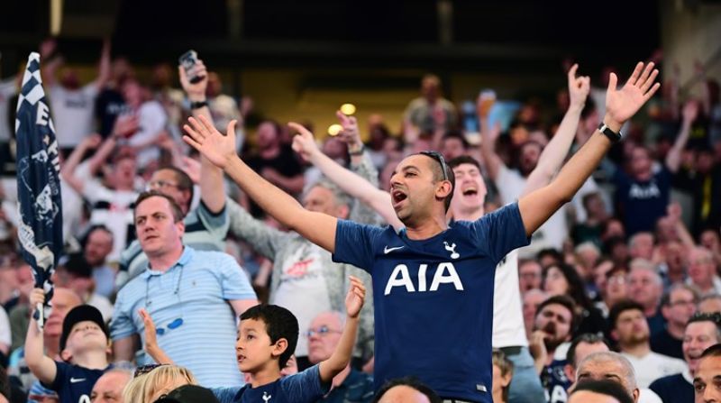 biet-danh-tottenham.jpg Fan Tottenham gọi là gì? Hiểu rõ biệt danh Gà trống Spurs