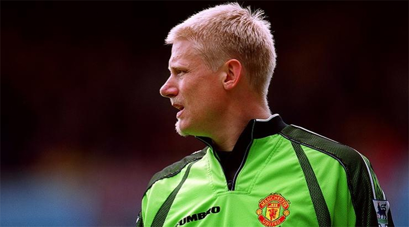 Peter Schmeichel trong màu áo Manchester United